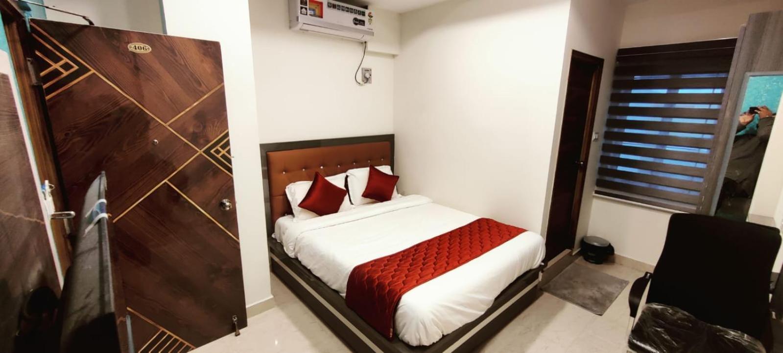 Aadya Inn New Luxury Hotel Tirupati Eksteriør billede